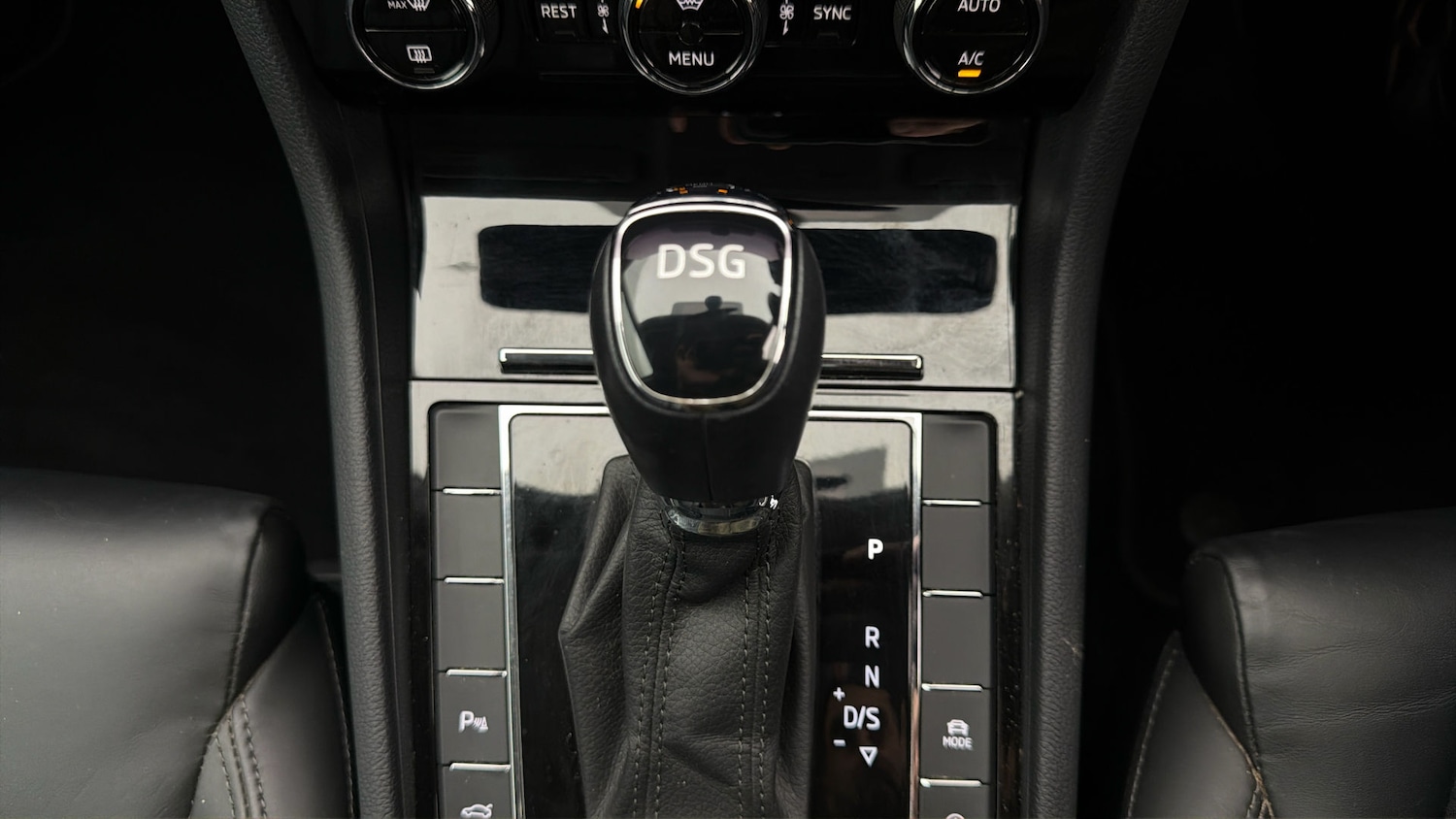 Used Skoda Superb 2019 for sale - 78014993: Photo 25