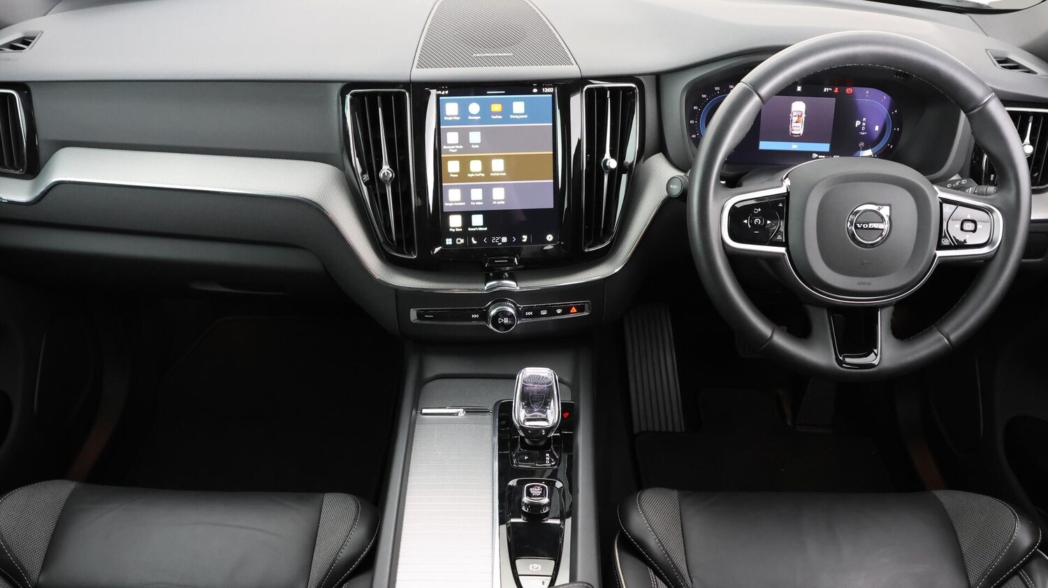 Used Volvo XC60 2024 for sale - 76759409: Photo 13