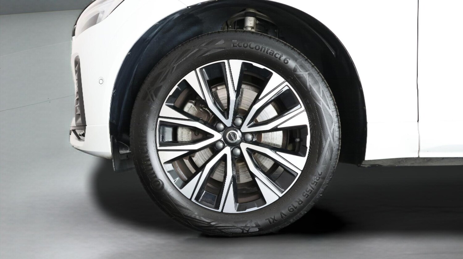 Used Volvo XC60 2024 for sale - 76759409: Photo 18