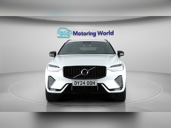 Used Volvo XC60 2024 for sale - 76759409: Photo
