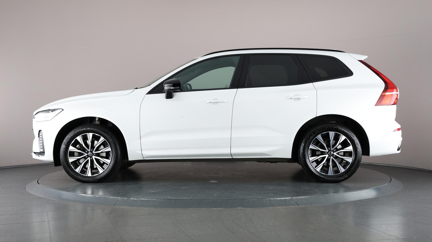 Used Volvo XC60 2024 for sale - 76759409: Photo 39