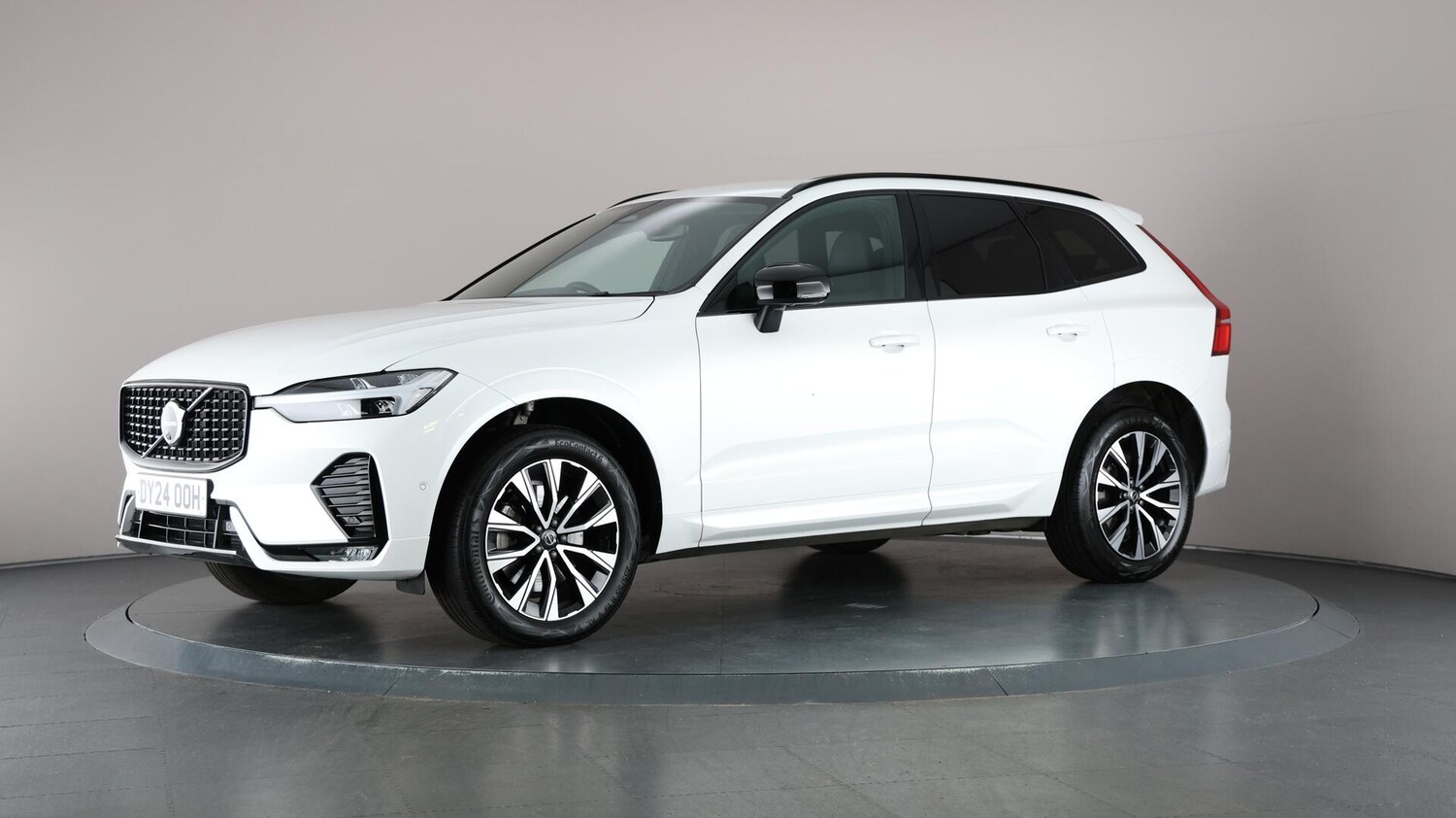 Used Volvo XC60 2024 for sale - 76759409: Photo 44