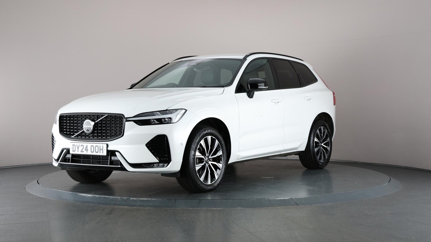 Used Volvo XC60 2024 for sale - 76759409: Photo 46