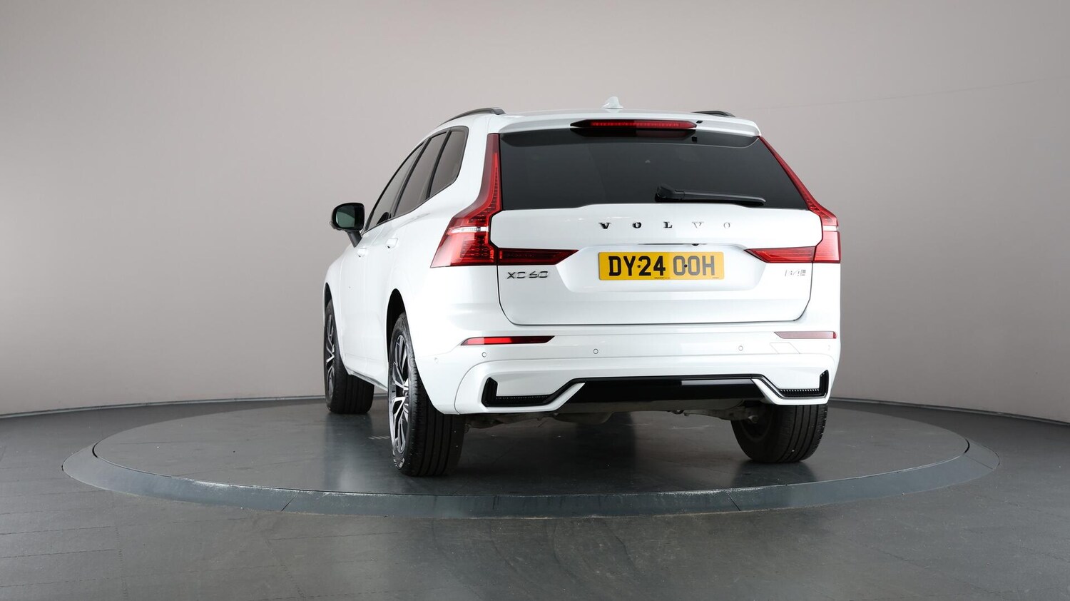 Used Volvo XC60 2024 for sale - 76759409: Photo 48