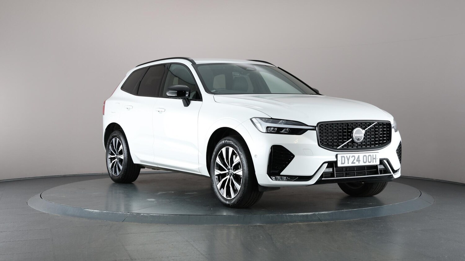 Used Volvo XC60 2024 for sale - 76759409: Photo 55