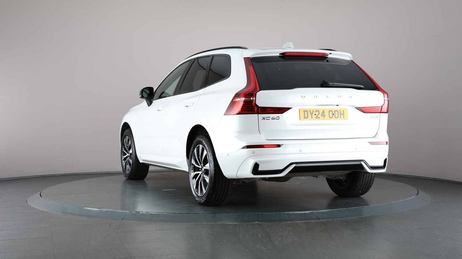 Used Volvo XC60 2024 for sale - 76759409: Photo 59