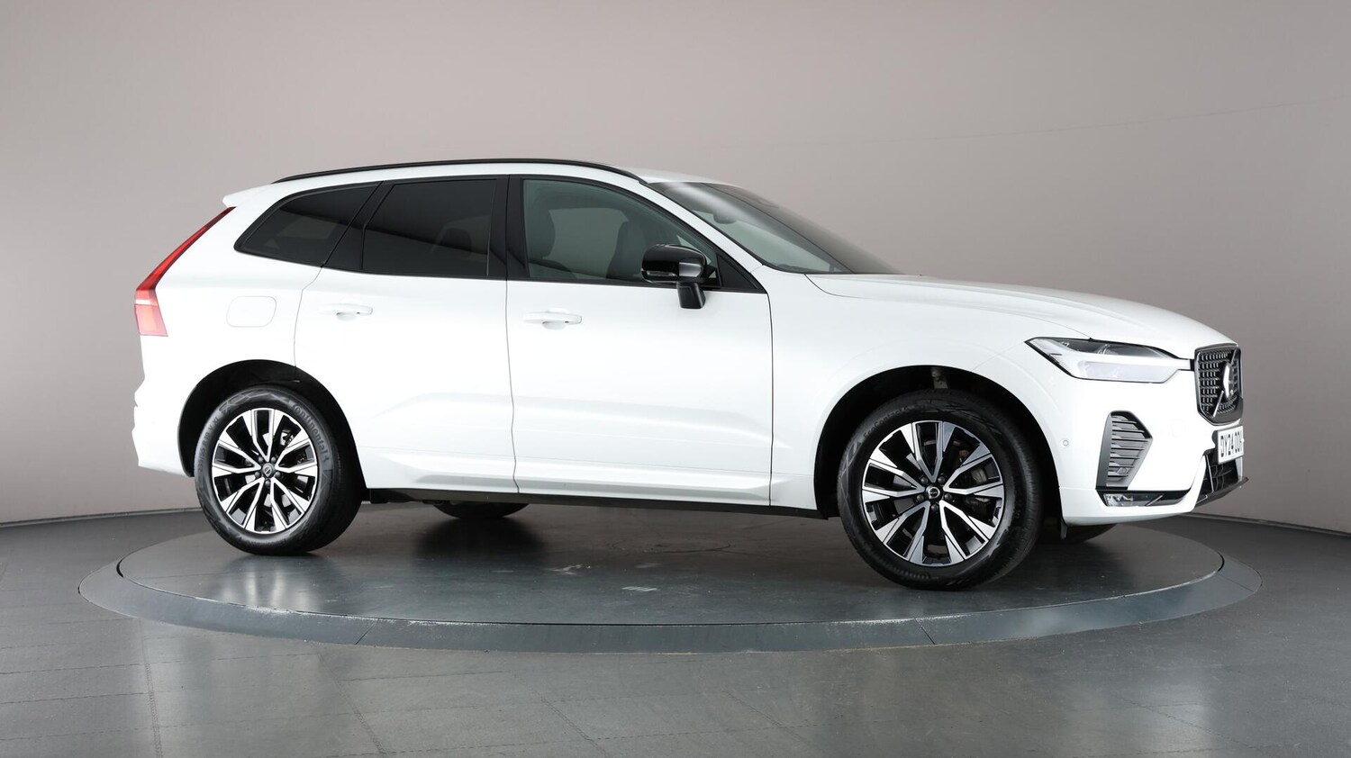 Used Volvo XC60 2024 for sale - 76759409: Photo 60