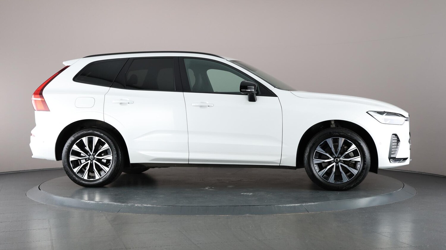 Used Volvo XC60 2024 for sale - 76759409: Photo 62