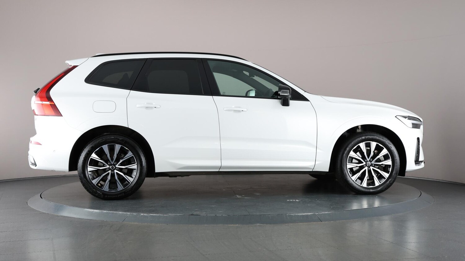 Used Volvo XC60 2024 for sale - 76759409: Photo 64