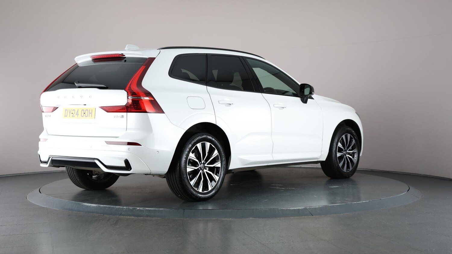 Used Volvo XC60 2024 for sale - 76759409: Photo 69