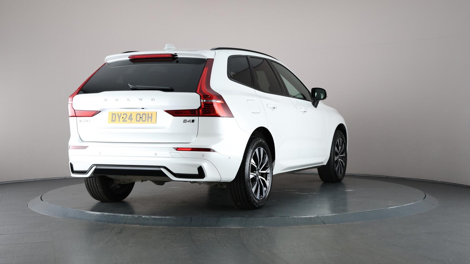Used Volvo XC60 2024 for sale - 76759409: Photo 72