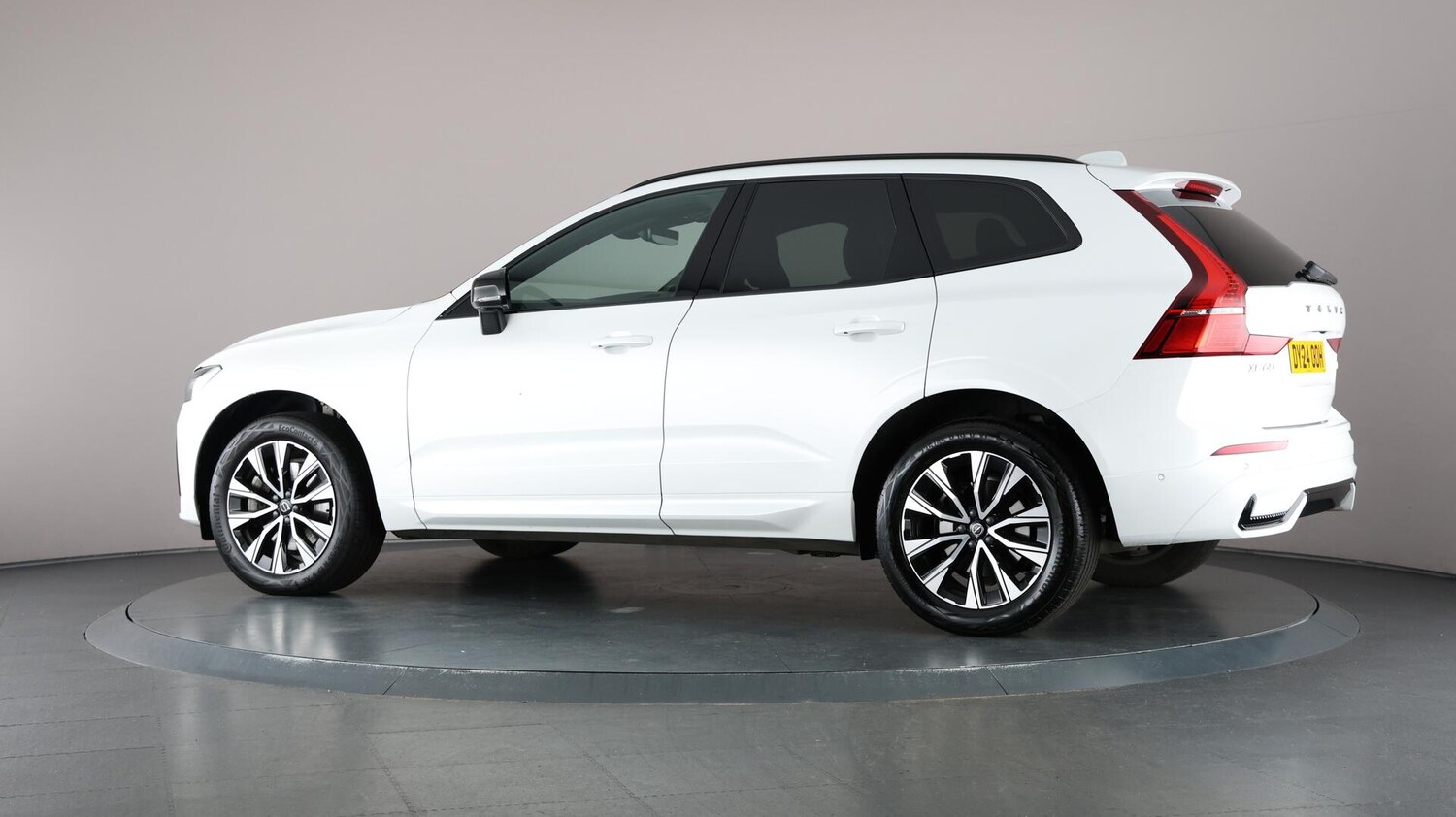 Used Volvo XC60 2024 for sale - 76759409: Photo 79