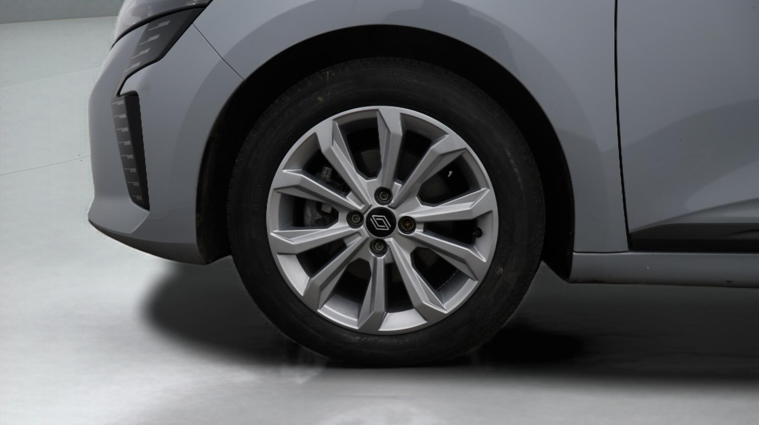 Used Renault Clio 2025 for sale - 76485919: Photo 18