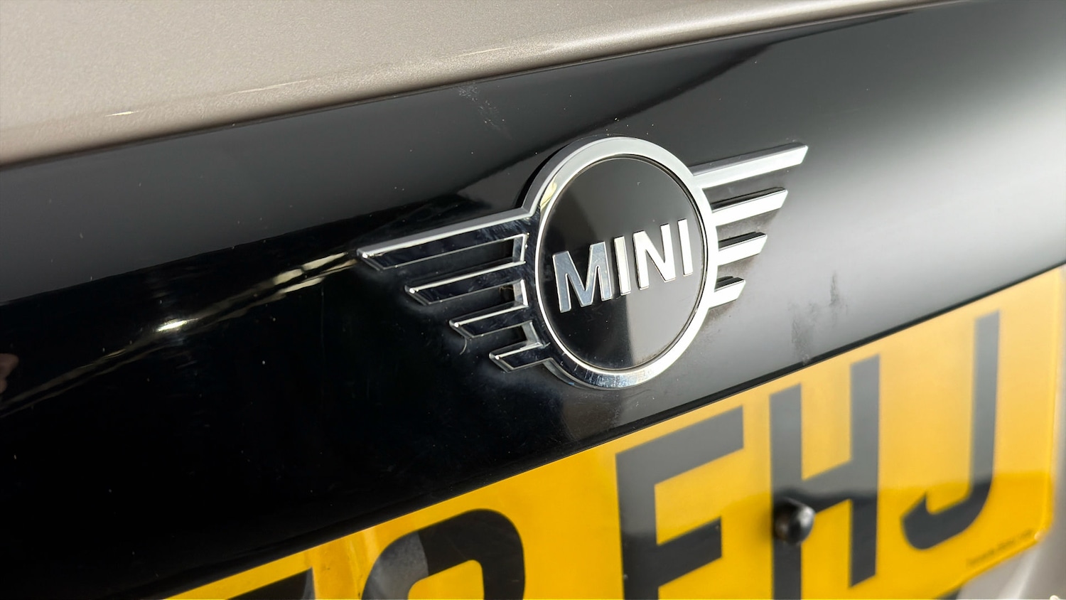 Used MINI Convertible 2023 for sale - 77889681: Photo 12