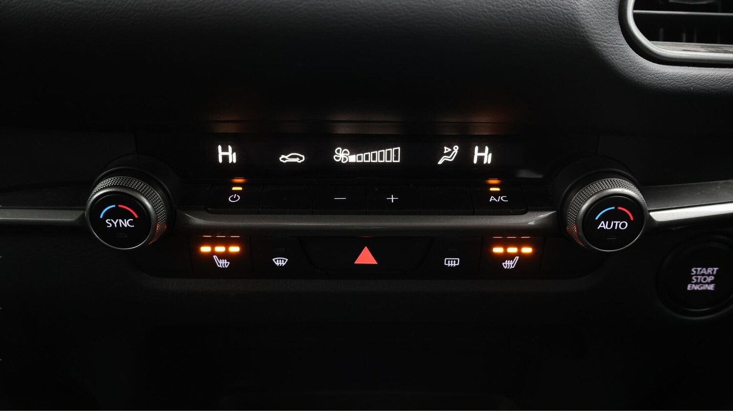 Used Mazda CX-30 2021 for sale - 77296625: Photo 12