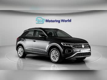 Used Volkswagen T-Roc 2023 for sale - 79825803: Photo