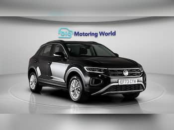 Used Volkswagen T-Roc 2023 for sale - 79825803: Photo