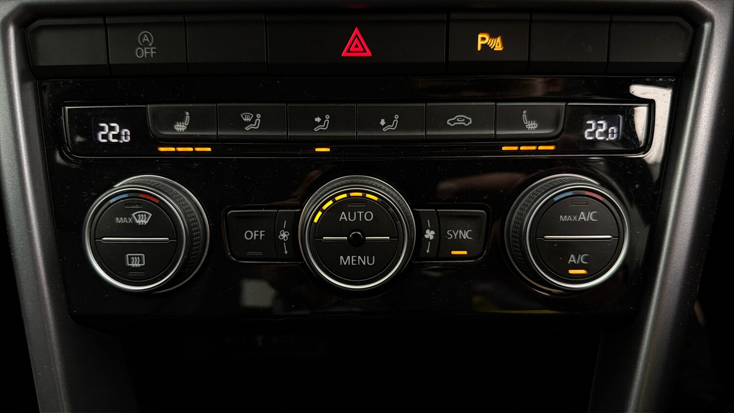 Used Volkswagen T-Roc 2022 for sale - 78162092: Photo 11