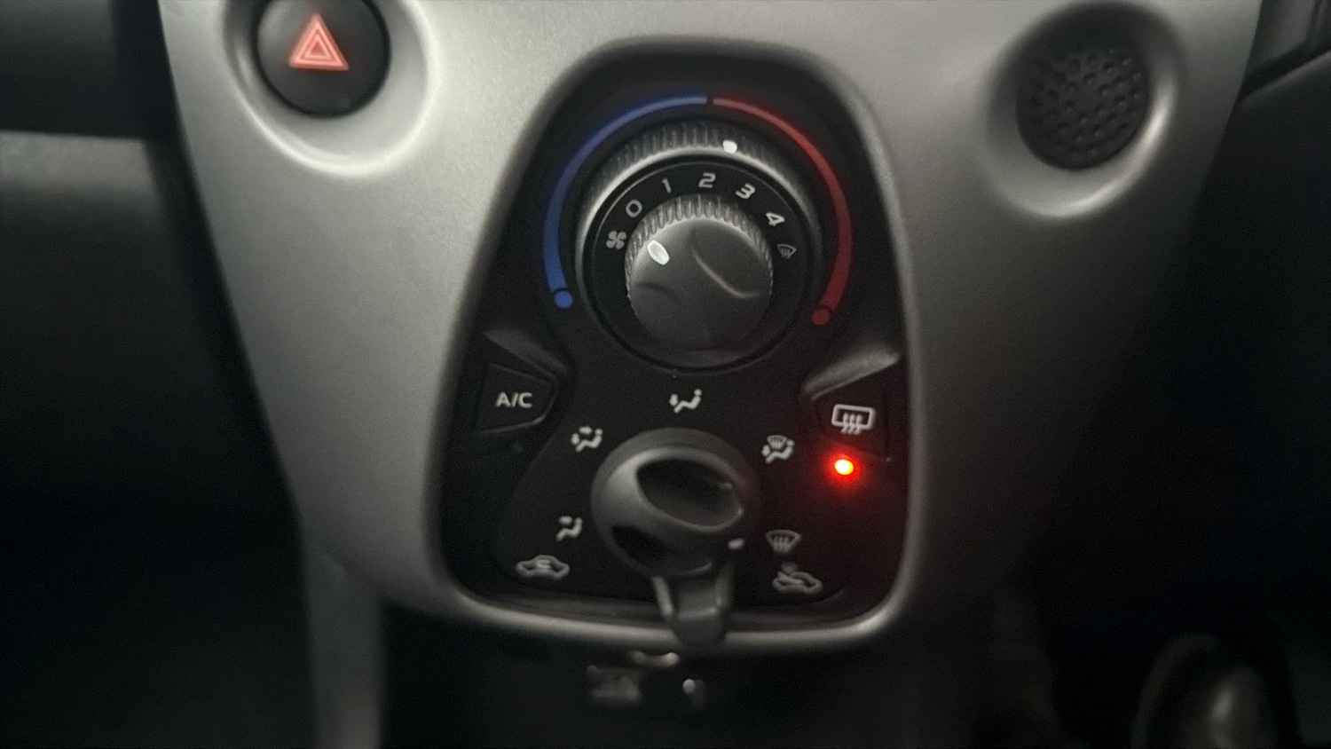 Used Toyota AYGO 2022 for sale - 77776475: Photo 11