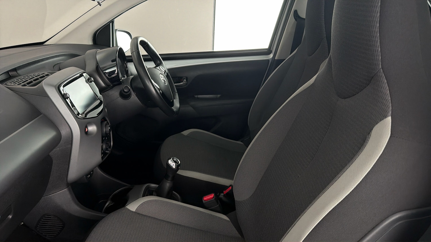 Used Toyota AYGO 2022 for sale - 77776475: Photo 13