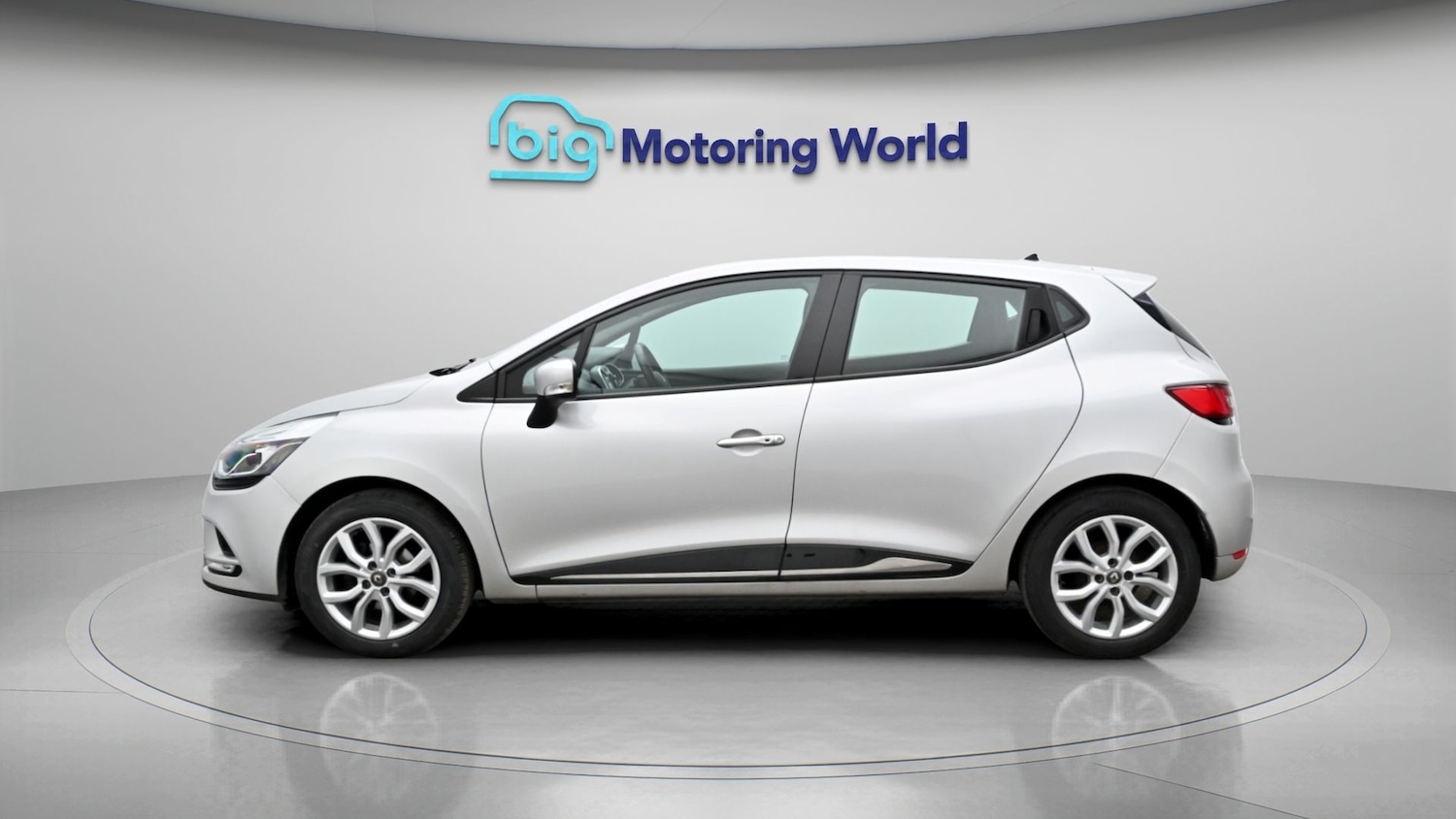 Used Renault Clio 2018 for sale - 78037357: Photo 4