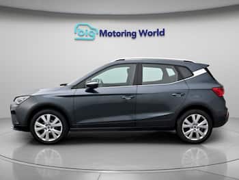 Used SEAT Arona 2023 for sale - 79617308: Photo