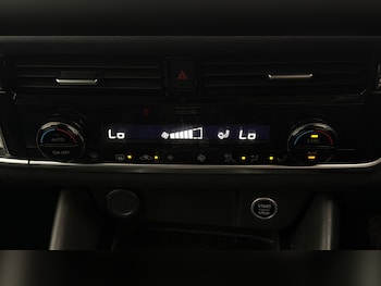 Used Nissan Qashqai 2023 for sale - 77961876: Photo