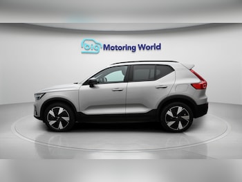Used Volvo XC40 2023 for sale - 78122681: Photo
