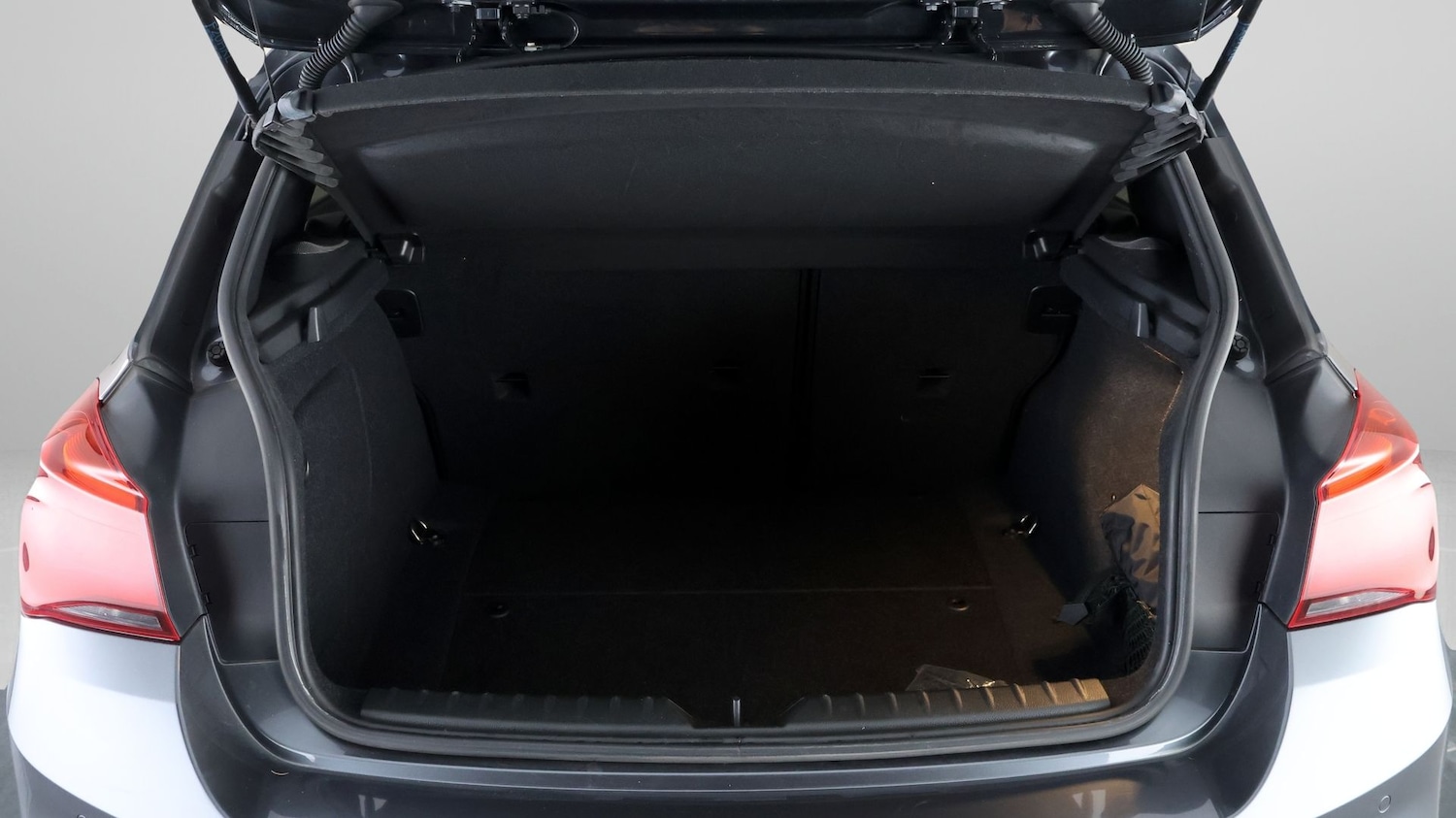 Used BMW 1 Series 2019 for sale - 77363842: Photo 17