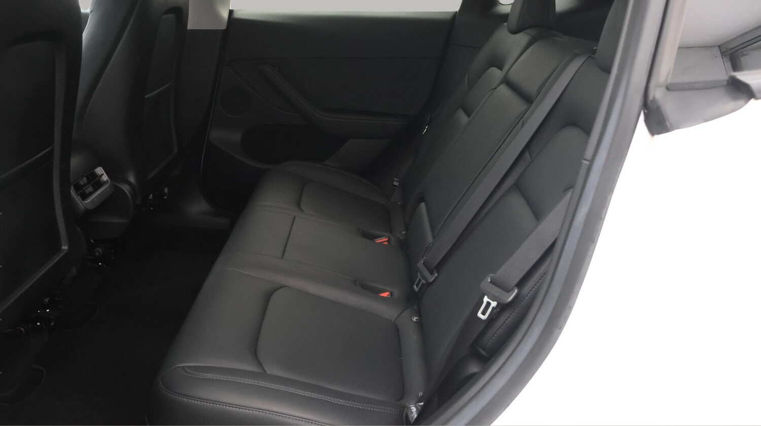 Used Tesla Model Y 2022 for sale - 76607924: Photo 17