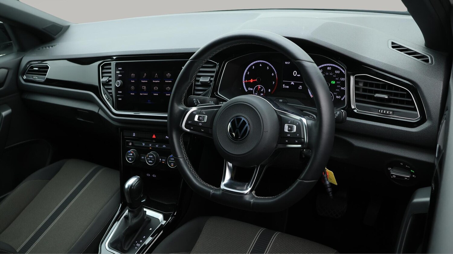 Used Volkswagen T-Roc 2021 for sale - 76109724: Photo 10