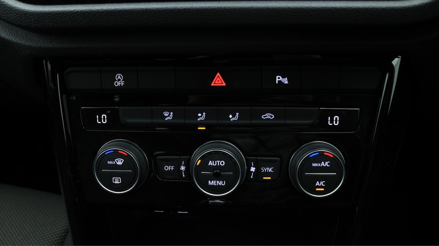 Used Volkswagen T-Roc 2021 for sale - 76109724: Photo 16