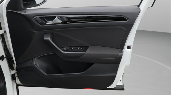 Used Volkswagen T-Roc 2021 for sale - 76109724: Photo 22