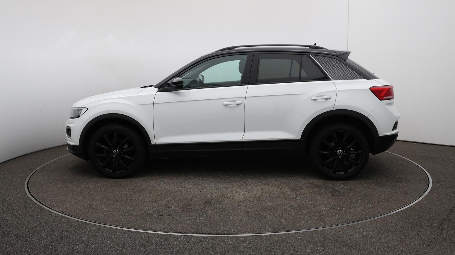 Used Volkswagen T-Roc 2021 for sale - 76109724: Photo 64