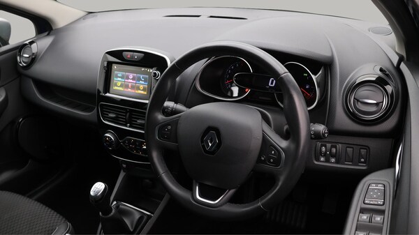 Used Renault Clio 2019 for sale - 76295773: Photo 10