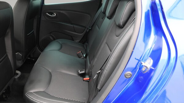 Used Renault Clio 2019 for sale - 76295773: Photo 17