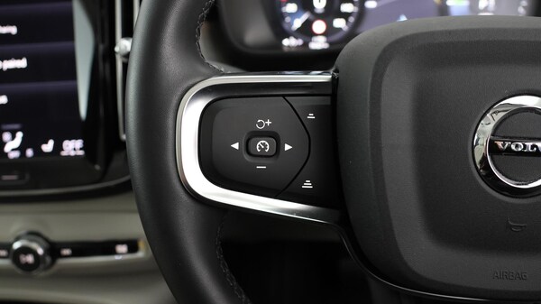 Used Volvo XC40 2021 for sale - 76227777: Photo 26