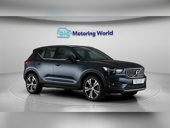 Used Volvo XC40 2021 for sale - 76227777: Photo 2
