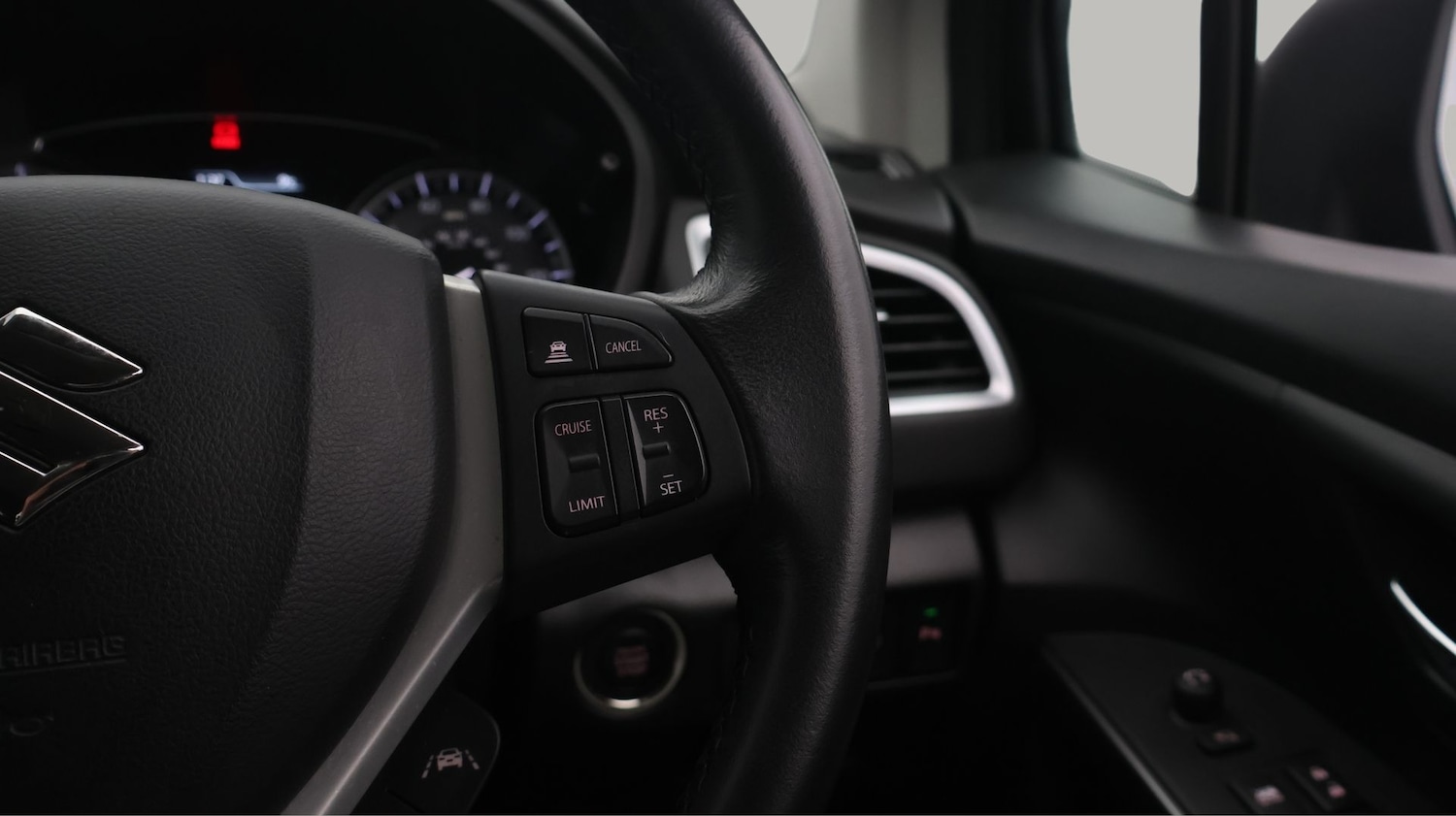 Used Suzuki SX4 S-Cross 2023 for sale - 77700856: Photo 25