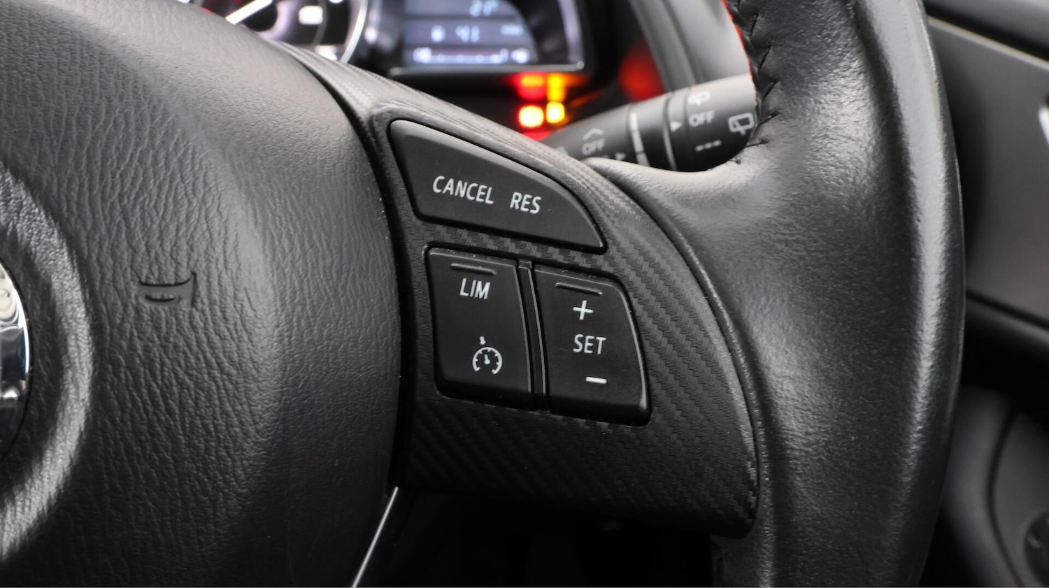 Used Mazda CX-3 2017 for sale - 76657283: Photo 25