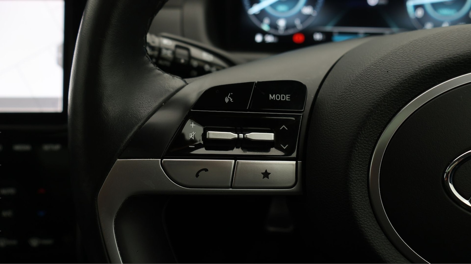 Used Hyundai TUCSON 2023 for sale - 77690925: Photo 24