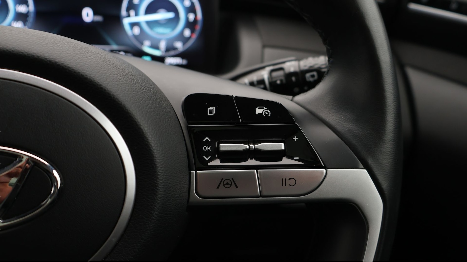 Used Hyundai TUCSON 2023 for sale - 77690925: Photo 25