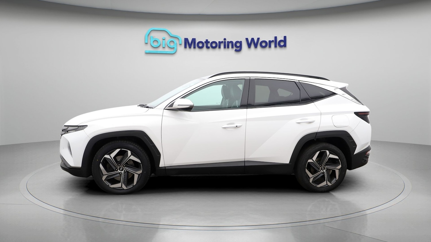 Used Hyundai TUCSON 2023 for sale - 77690925: Photo 4