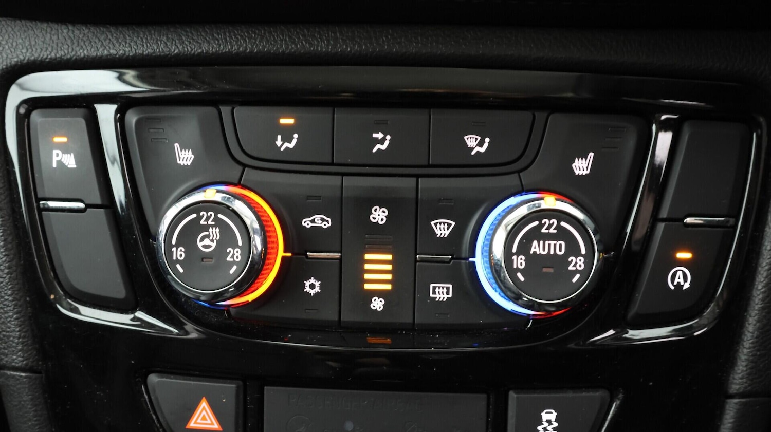 Used Vauxhall Mokka X 2018 for sale - 76597363: Photo 13