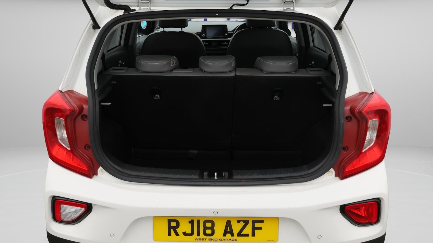 Used Kia Picanto 2018 for sale - 76432485: Photo 18