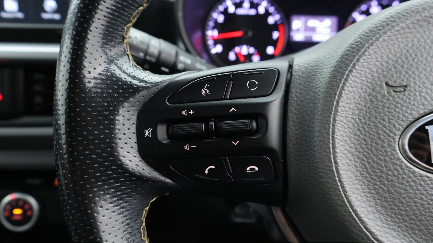 Used Kia Picanto 2018 for sale - 76432485: Photo 25