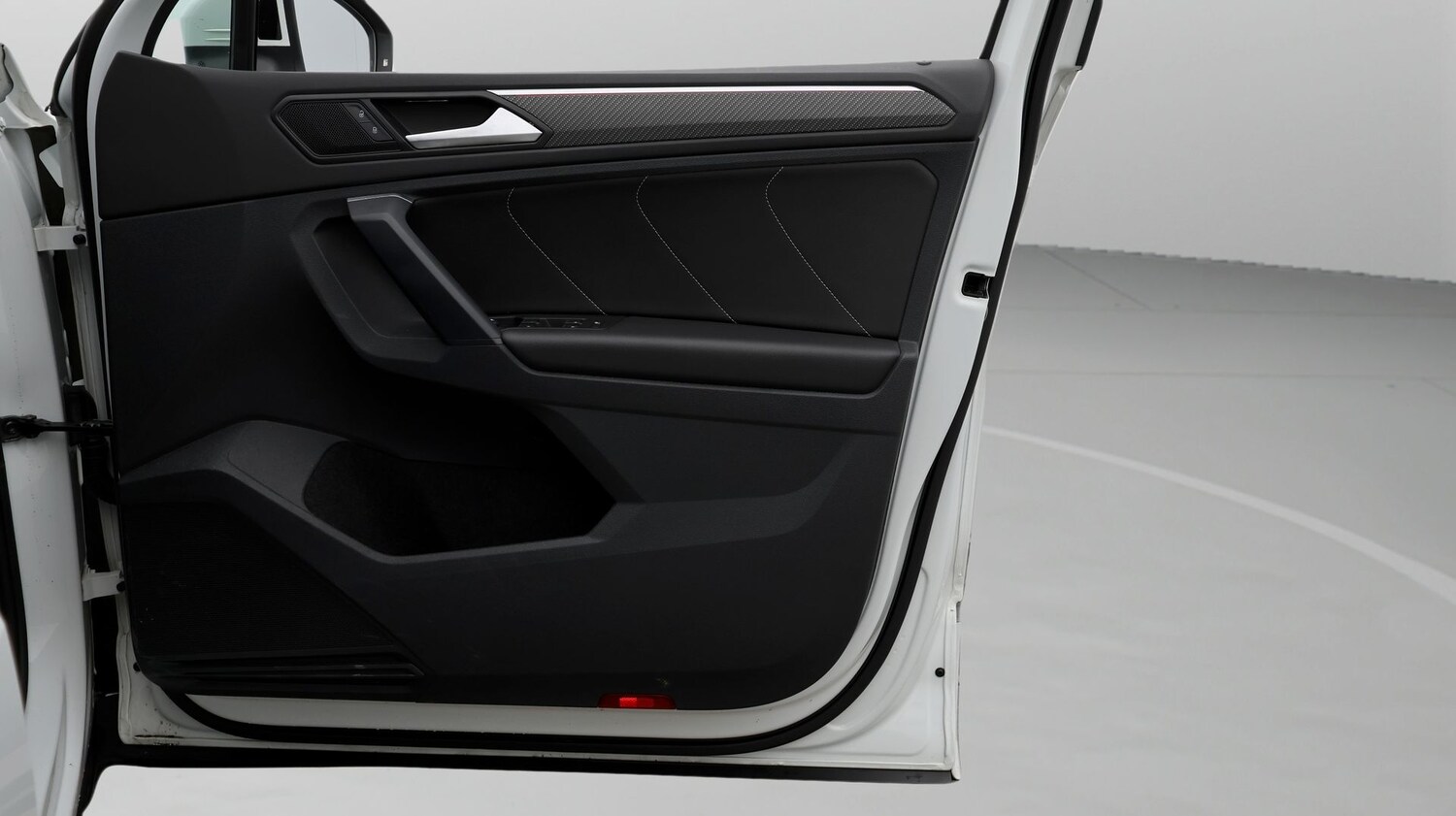 Used Volkswagen Tiguan 2023 for sale - 77367535: Photo 15