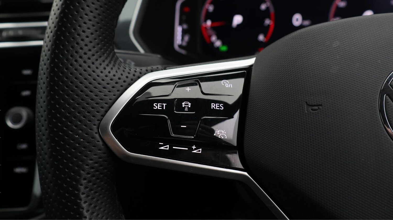 Used Volkswagen Tiguan 2023 for sale - 77367535: Photo 25