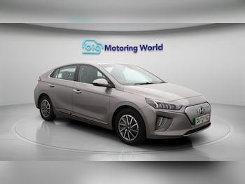 2022 (72) - 38.3kWh Premium Hatchback 5dr Electric Auto (136 ps)
