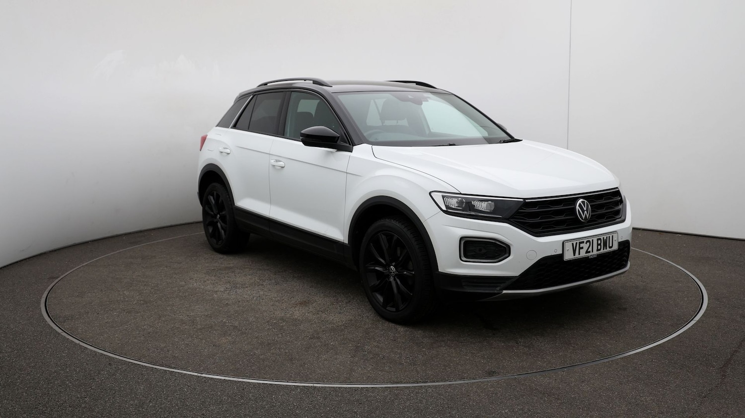 Used Volkswagen T-Roc for sale - 76815284: Photo 27